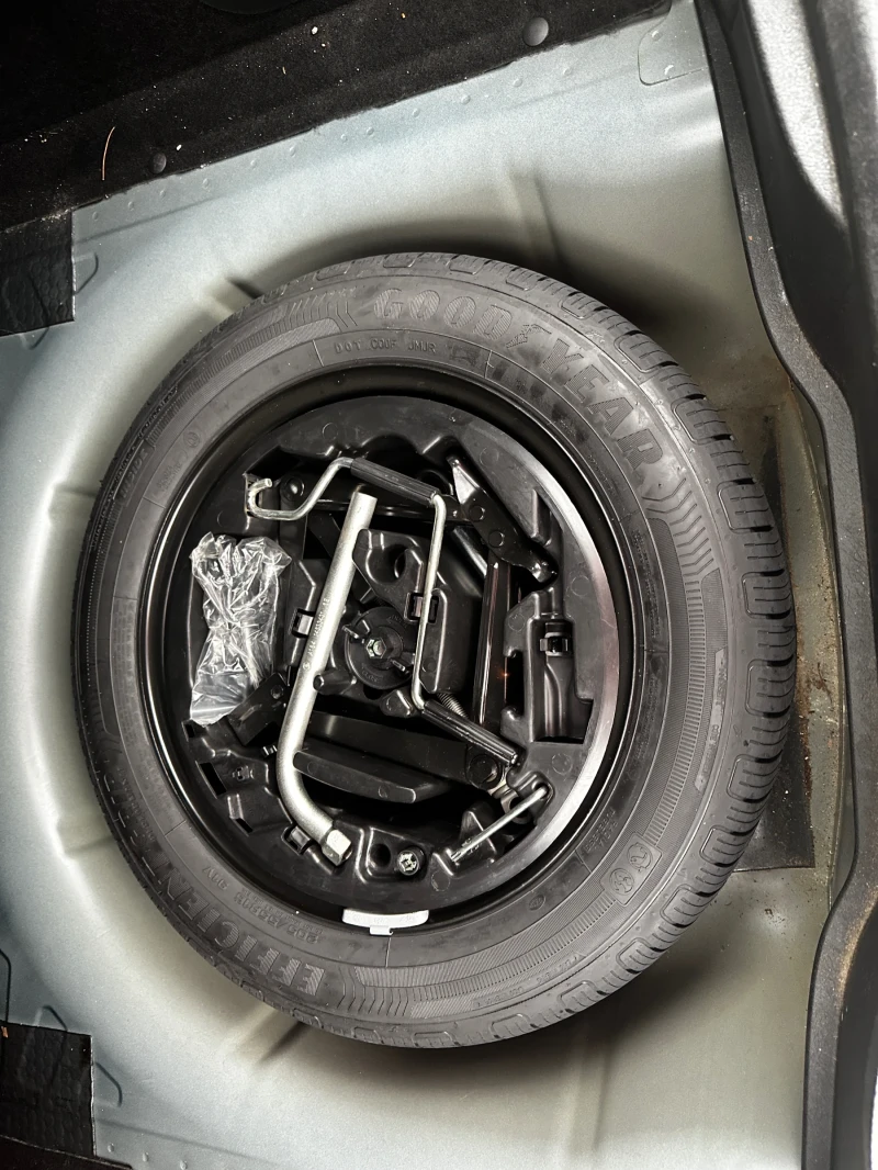 Fiat Tipo 1.6JTD euro 6, снимка 16 - Автомобили и джипове - 52650175