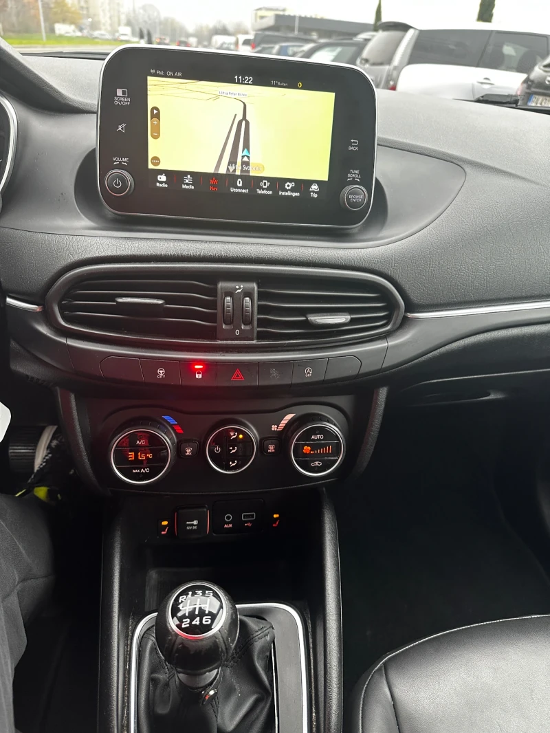 Fiat Tipo 1.6JTD euro 6, снимка 10 - Автомобили и джипове - 52650175