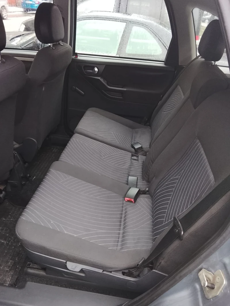 Opel Meriva 1.3 CDTi , снимка 7 - Автомобили и джипове - 53053432