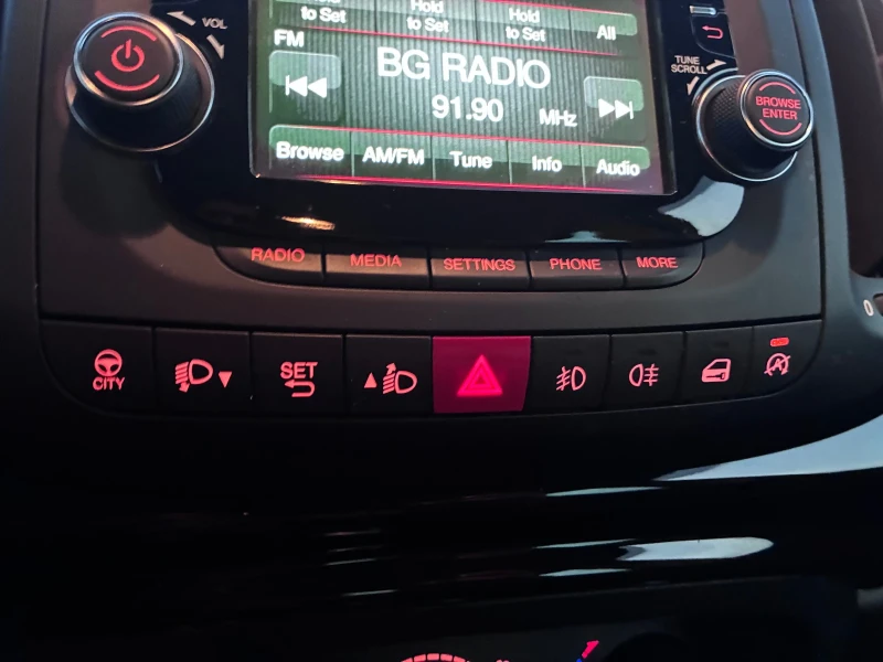 Fiat 500L, снимка 12 - Автомобили и джипове - 53234561