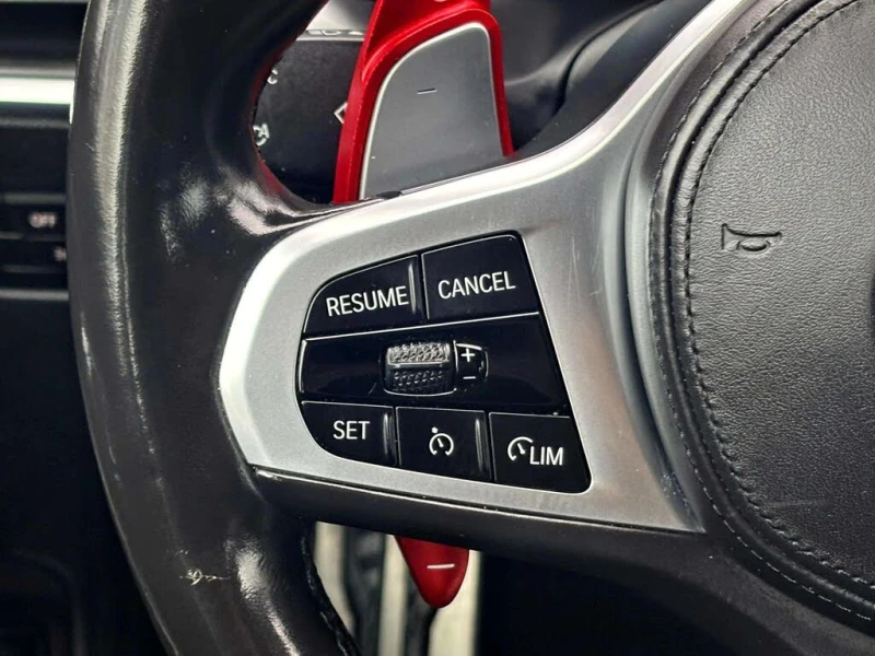 BMW 330 * М-Package* * HeadUp* AвтоКредит* (ЦЕНА ДО БГ), снимка 17 - Автомобили и джипове - 53541986