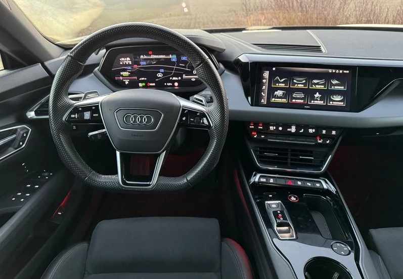 Audi E-Tron GT Quattro, снимка 5 - Автомобили и джипове - 54064691