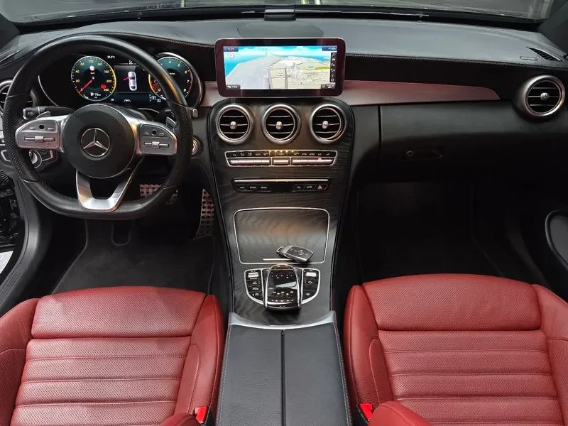 Mercedes-Benz C 200 Coupe, снимка 7 - Автомобили и джипове - 55059395
