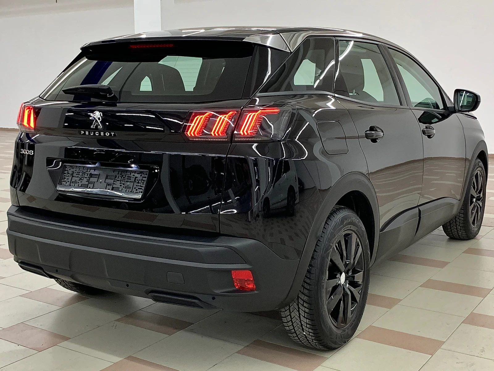 Peugeot 3008 1.5blueHDI FACELIFT EAT8 - изображение 2