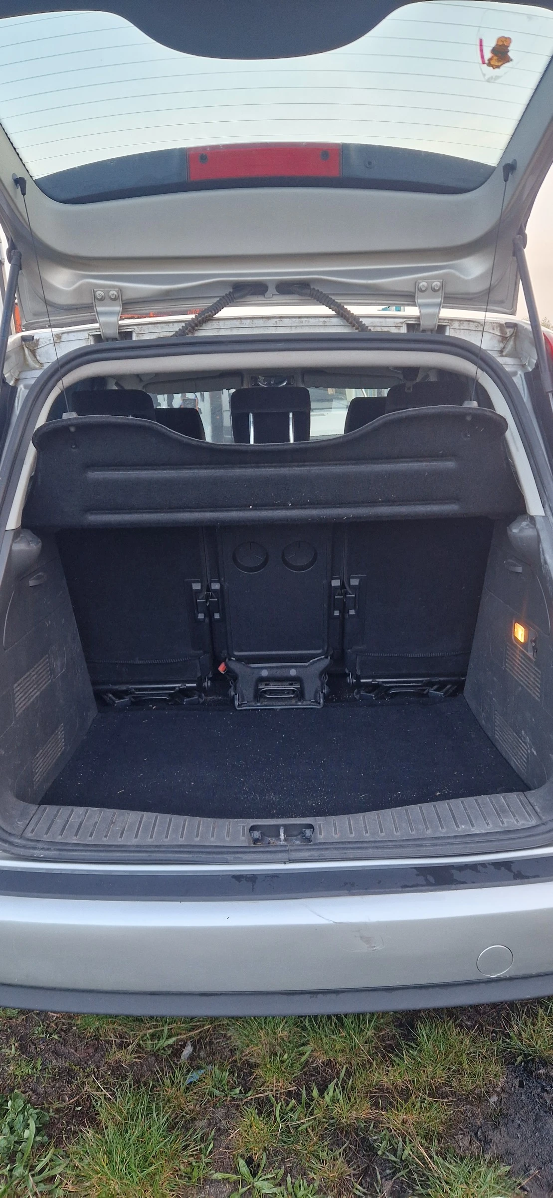 Ford C-max 2.0tdci 136hp  | Mobile.bg — изображение 13