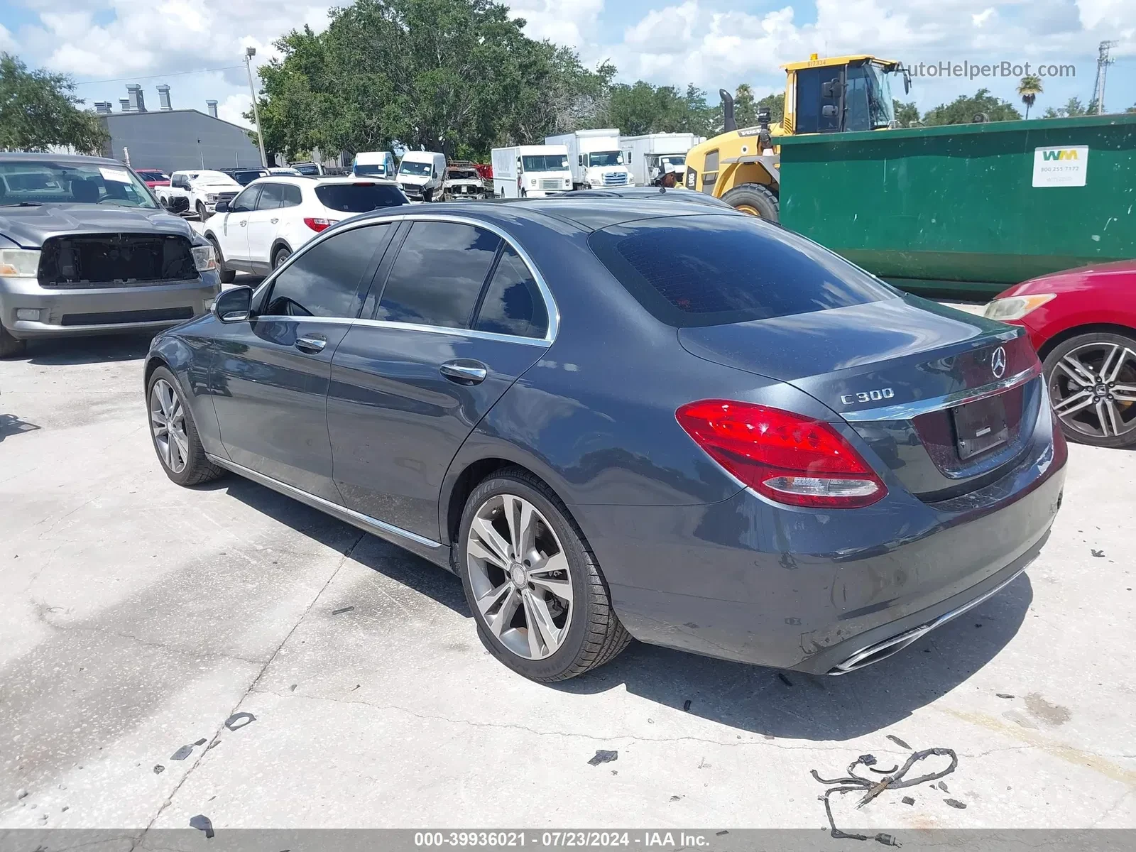 Mercedes-Benz C 300 2015 MERCEDES-BENZ C 300 LUXURY/SPORT - изображение 4