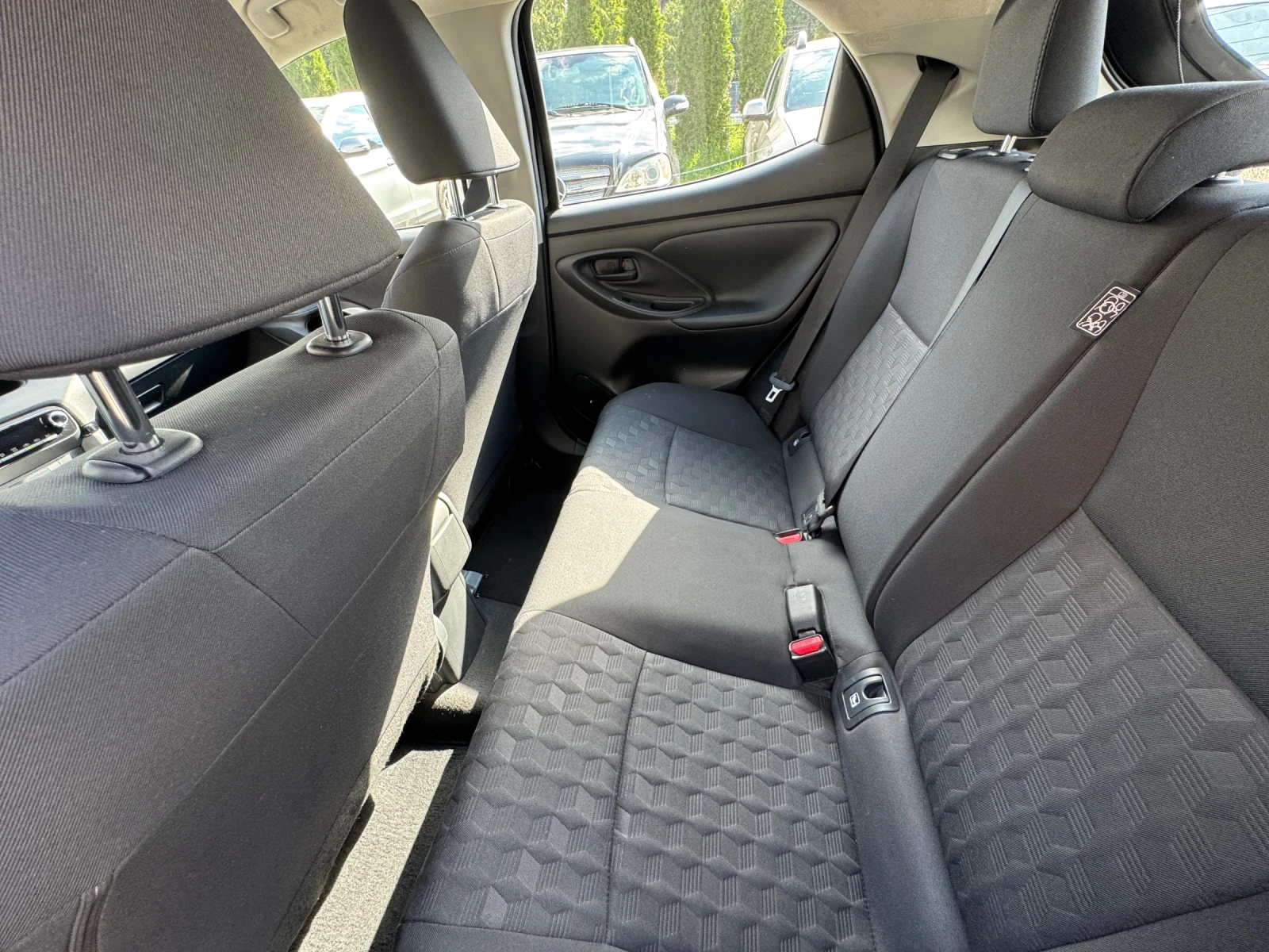 Toyota Yaris | Mobile.bg   13