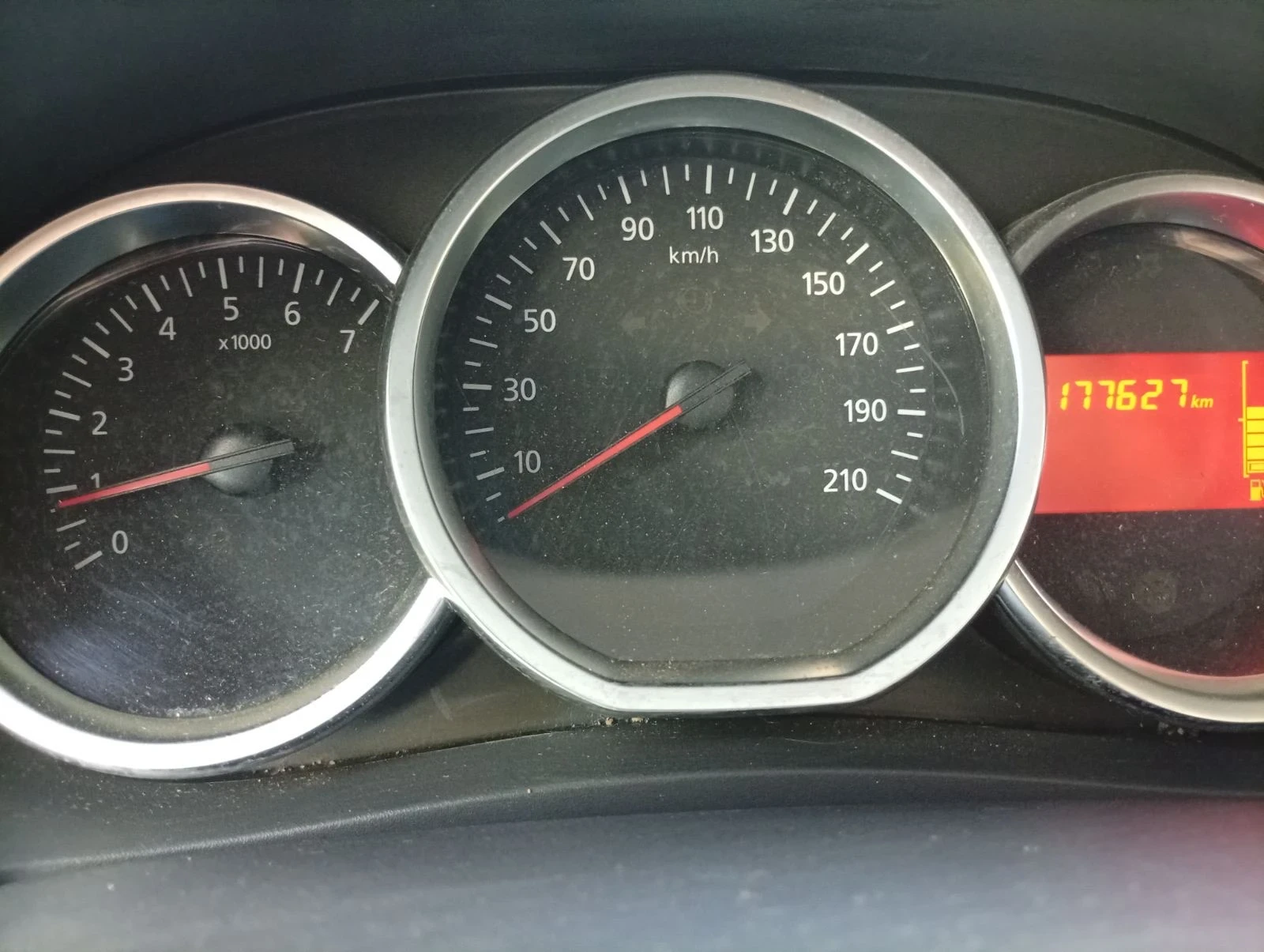 Dacia Lodgy 1.3 TCe | Mobile.bg � ����������� 17