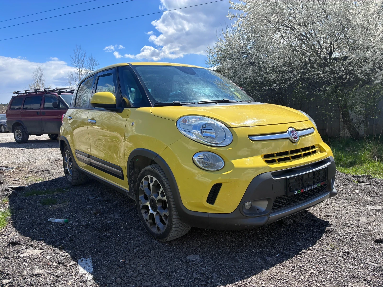 Fiat 500L, снимка 4 - Автомобили и джипове - 53234561