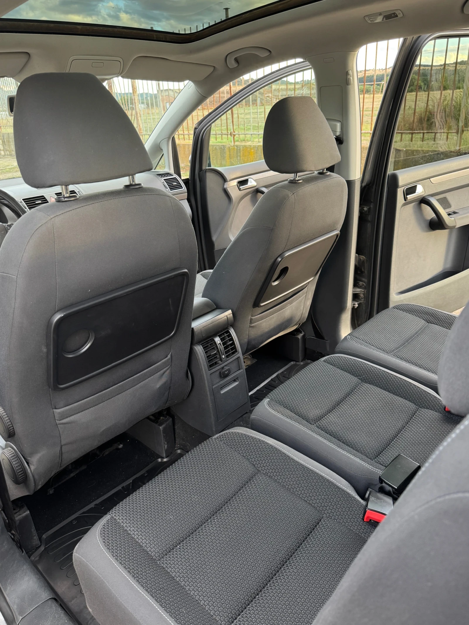VW Touran 1, 6 TDI | Mobile.bg � ����������� 12