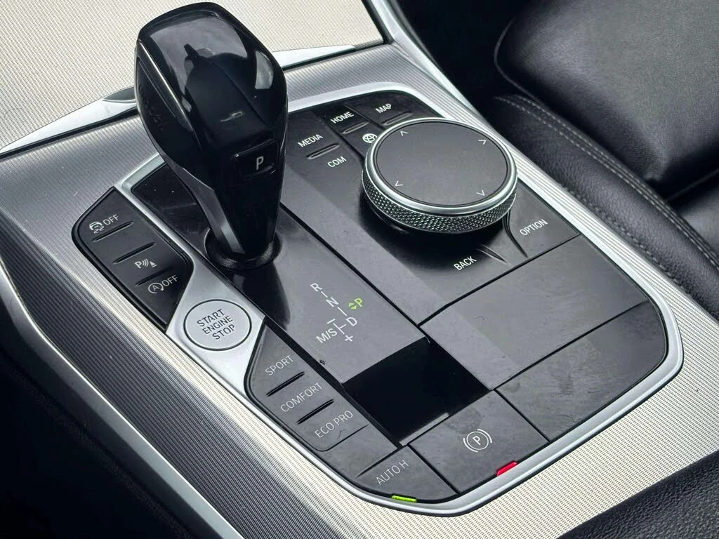 BMW 330 * �-Package* * HeadUp* A���������* (���� �� ��) | Mobile.bg � ����������� 13