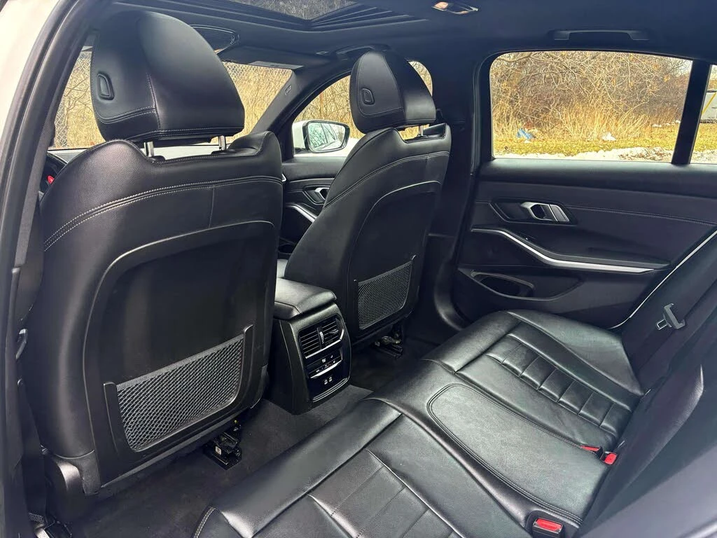 BMW 330 * �-Package* * HeadUp* A���������* (���� �� ��) | Mobile.bg � ����������� 16