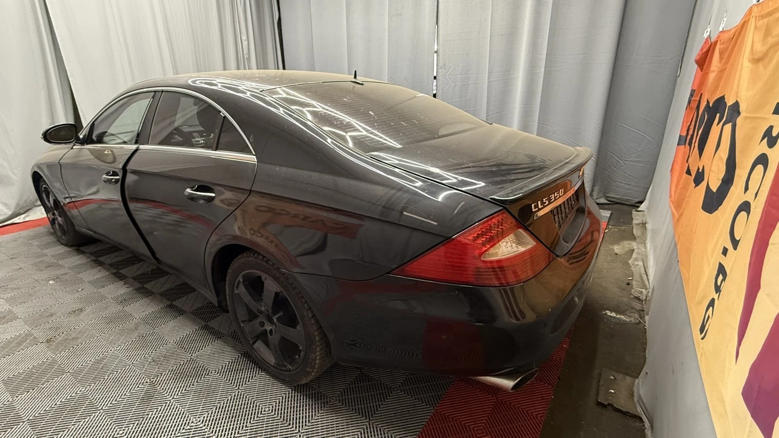 Mercedes-Benz CLS 11 - изображение 2