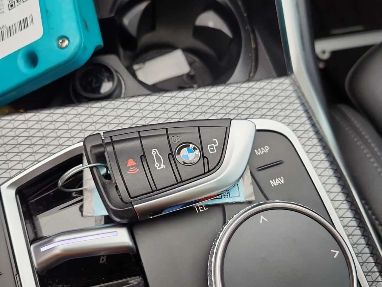 BMW 330 I XDRIVE| NARDO| HUD| PANO| , снимка 11 - Автомобили и джипове - 53996755