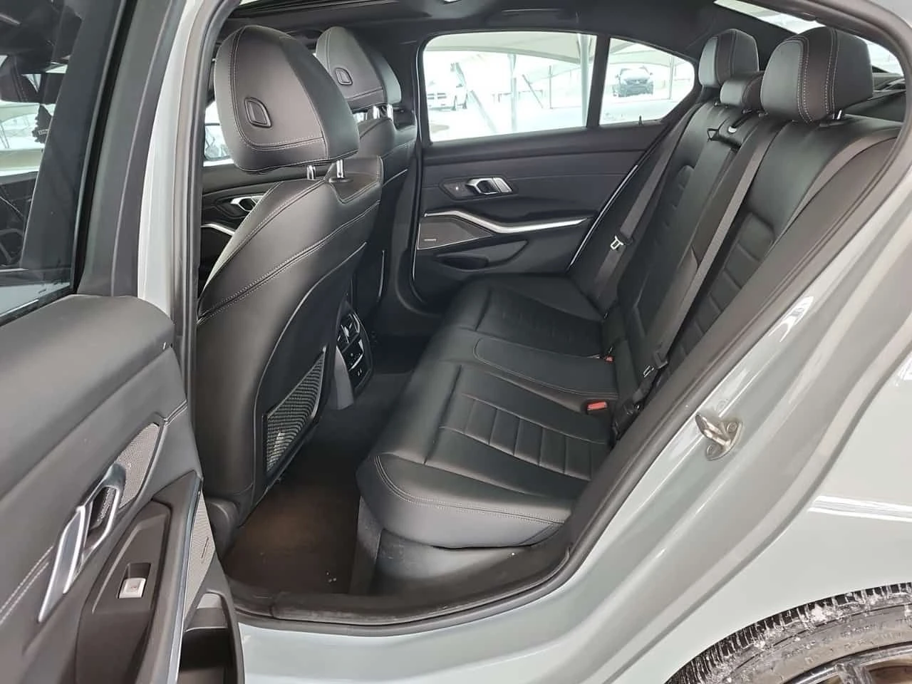 BMW 330 I XDRIVE| NARDO| HUD| PANO| , снимка 13 - Автомобили и джипове - 53996755