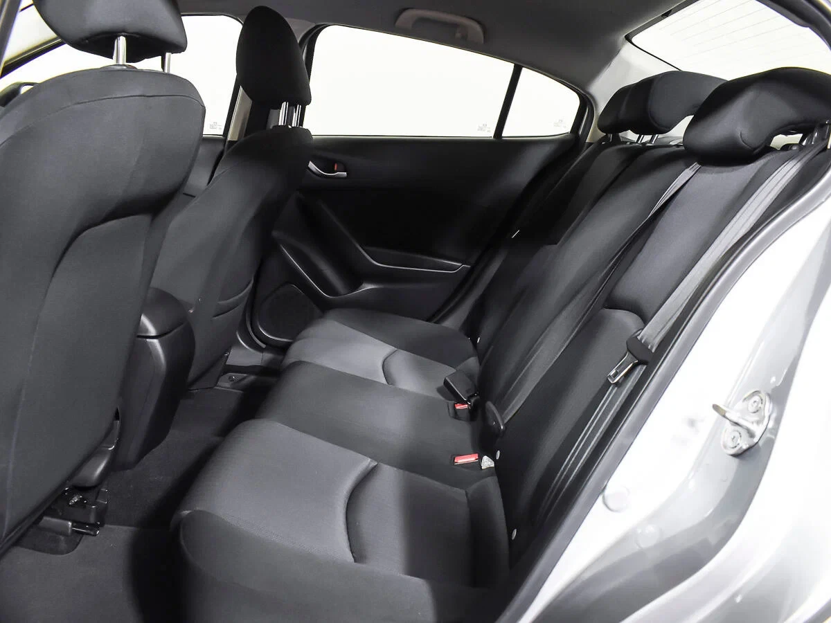 Mazda 3 ВМ, снимка 4 - Автомобили и джипове - 54086192