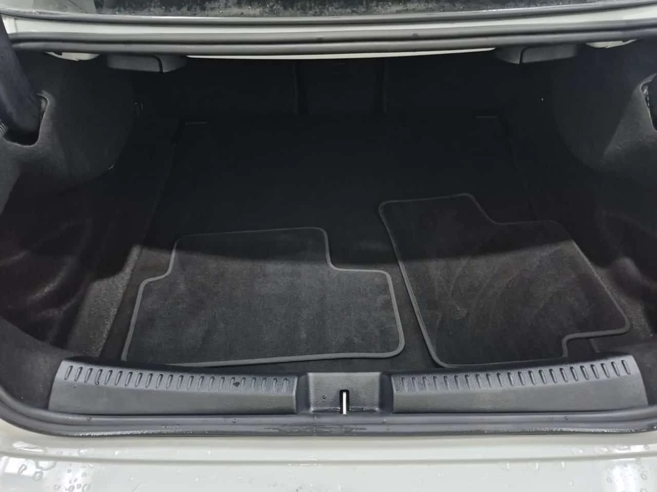 Mercedes-Benz CLA 250 PANORAMA| AMBIENT| 2 КЛЮЧА| CARFAX| , снимка 13 - Автомобили и джипове - 54096773