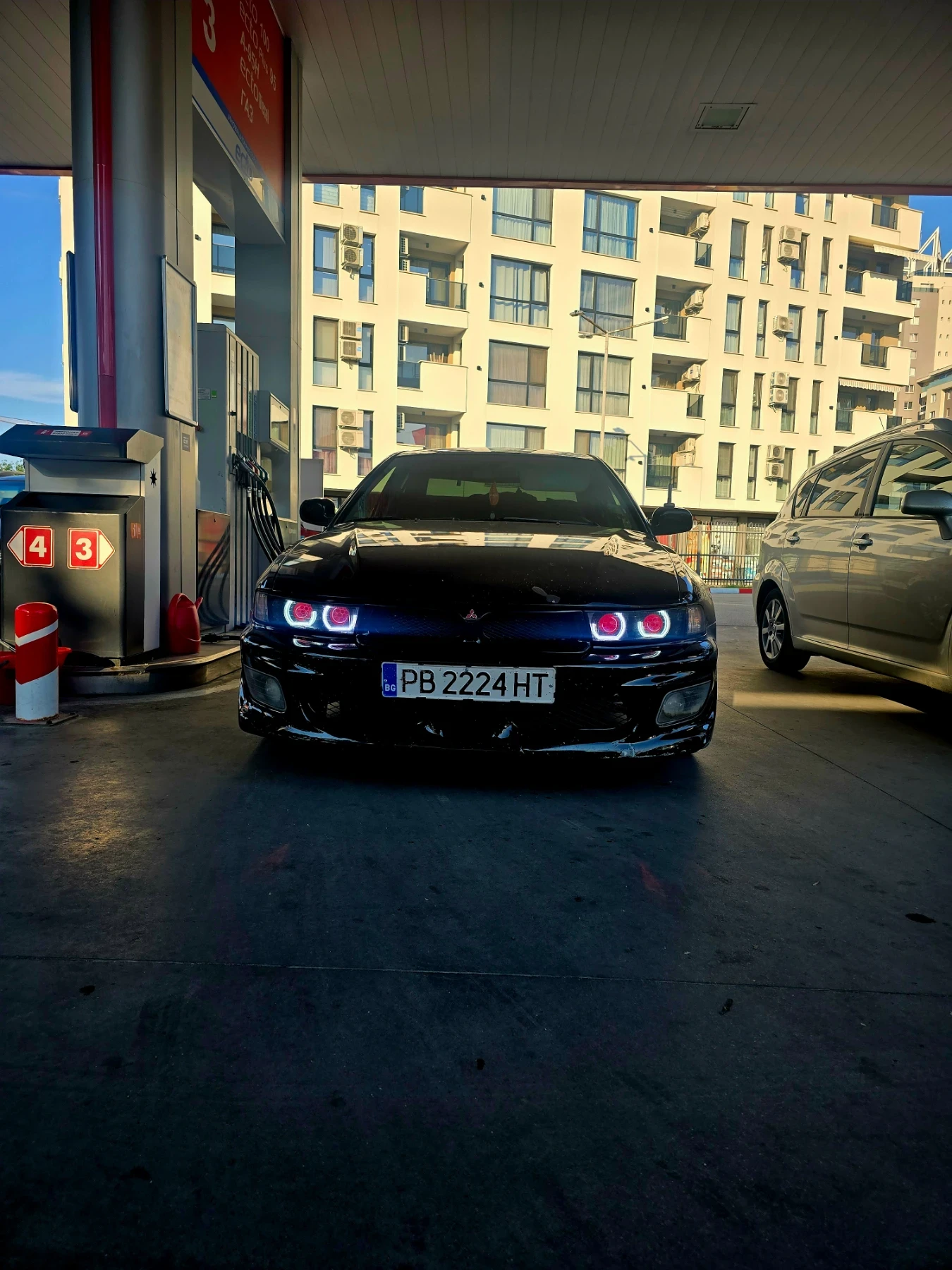 Mitsubishi Galant, снимка 2 - Автомобили и джипове - 54640818