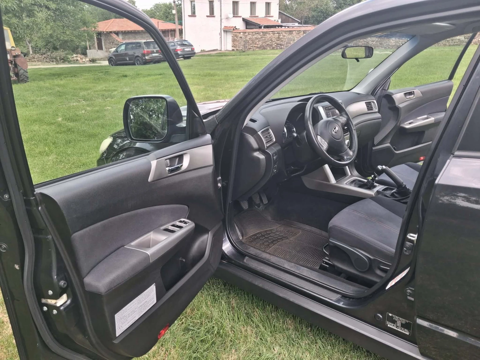 Subaru Forester, снимка 10 - Автомобили и джипове - 54754628
