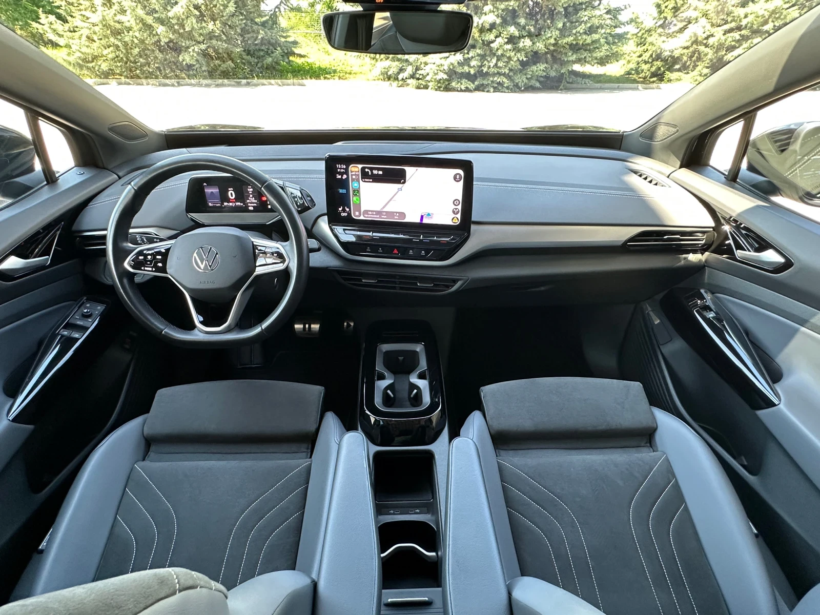 VW ID.5 PRO/MATRIX/PANO/HEAD UP/360Cam/Keyless/МАСАЖ, снимка 13 - Автомобили и джипове - 54905391