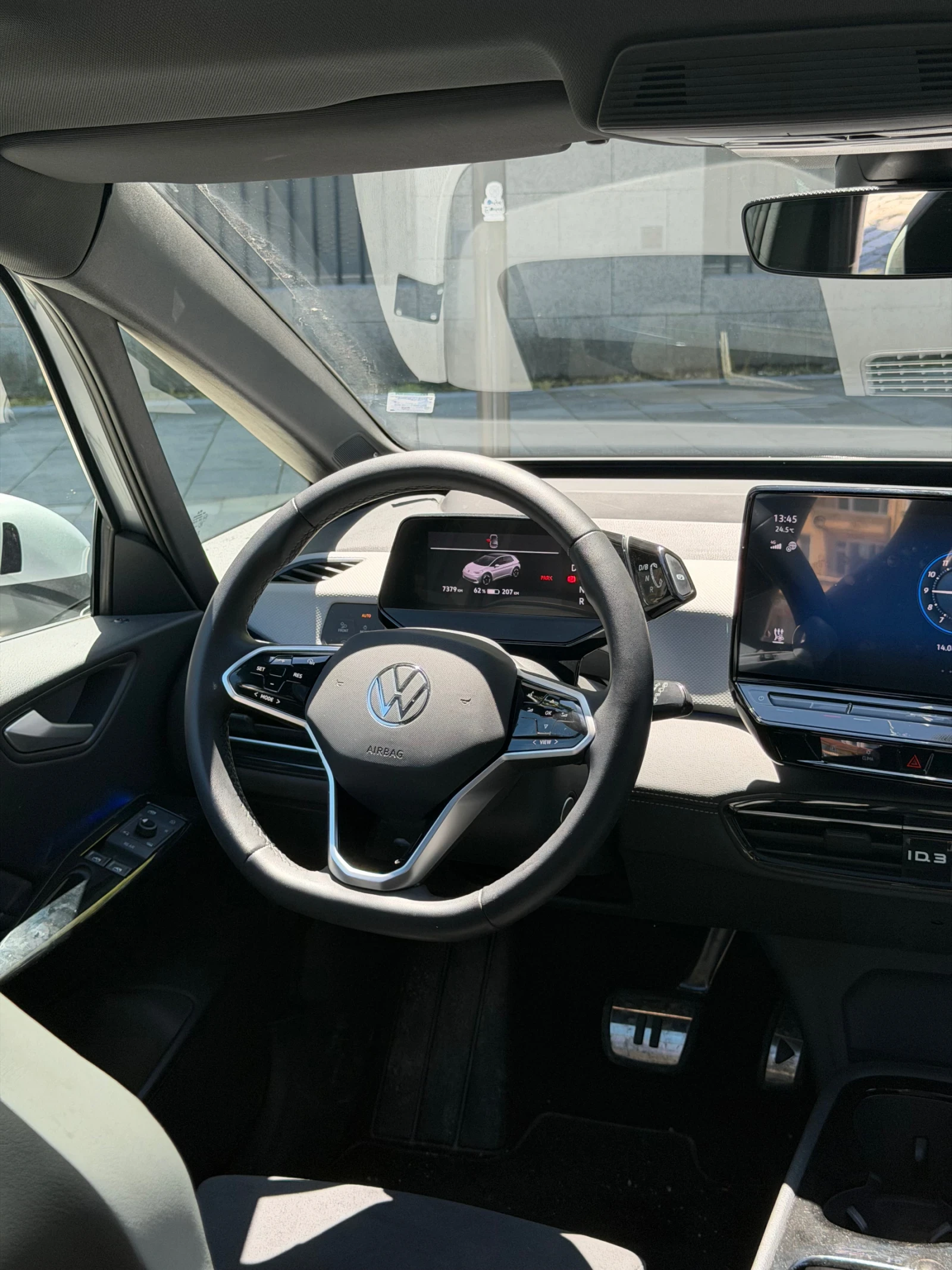 VW ID.3 Pro 62 kWh Matrix 360 Beats ACC Pano Blindspot HuD, снимка 11 - Автомобили и джипове - 54907663