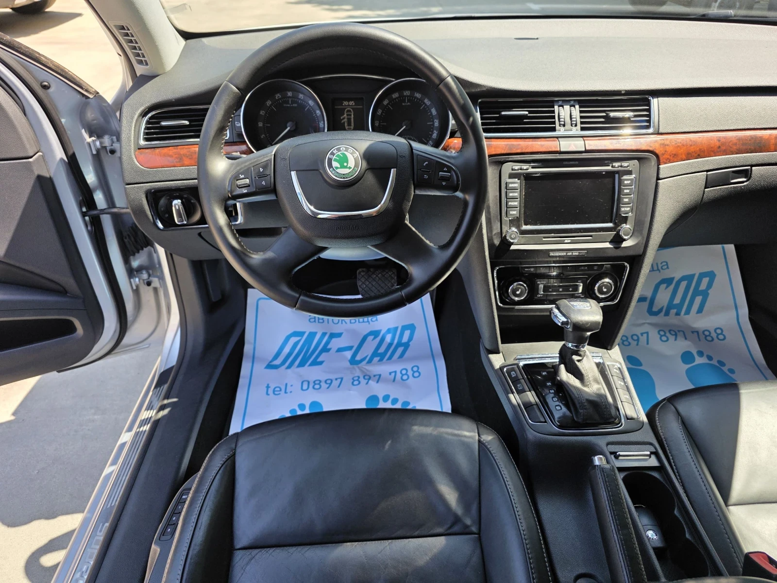 Skoda Superb 2, 0TDI-140kc 4x4 CH DSG, снимка 12 - Автомобили и джипове - 55101063