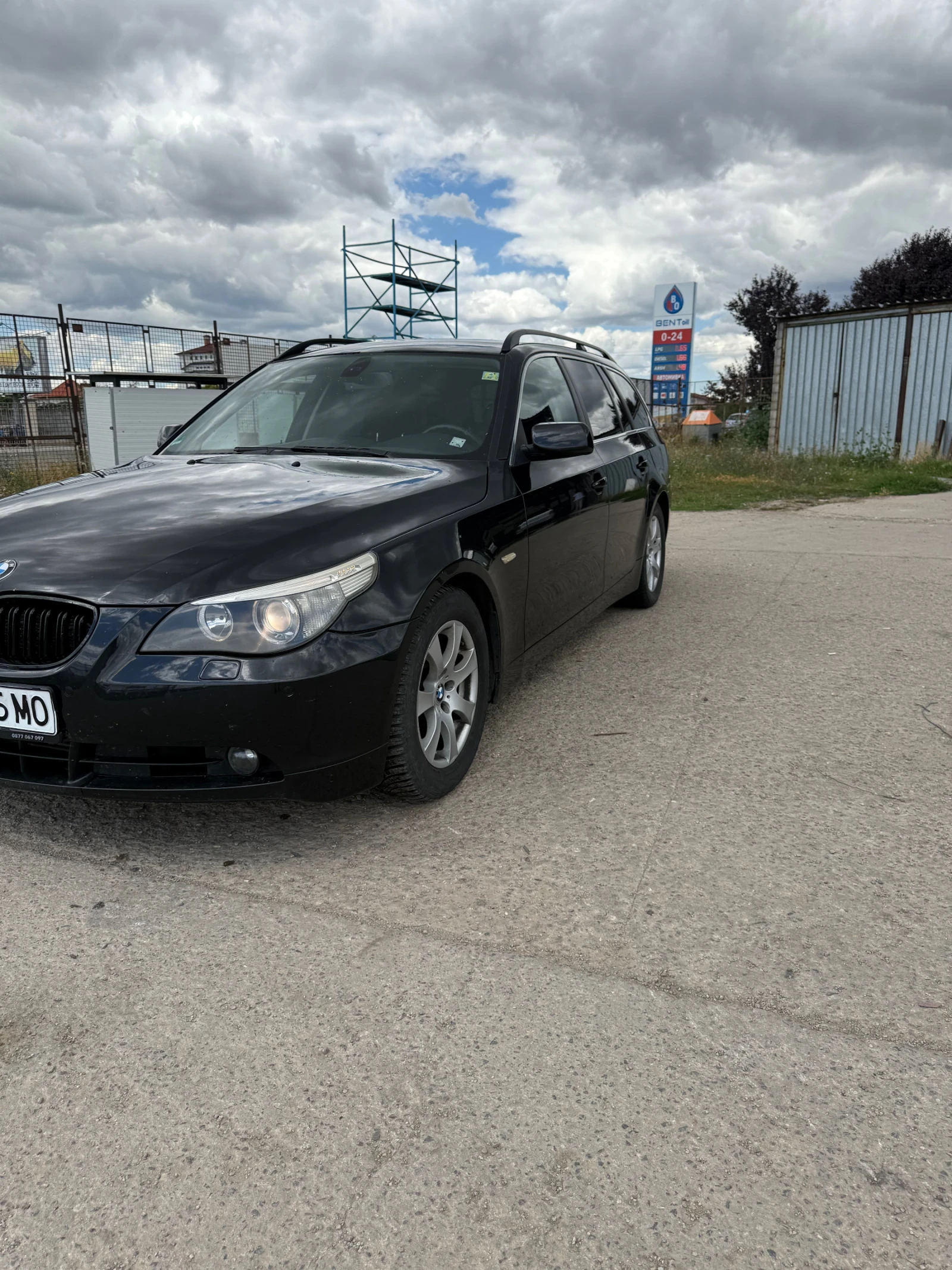 BMW 525 BMW 525, снимка 8 - Автомобили и джипове - 55451411