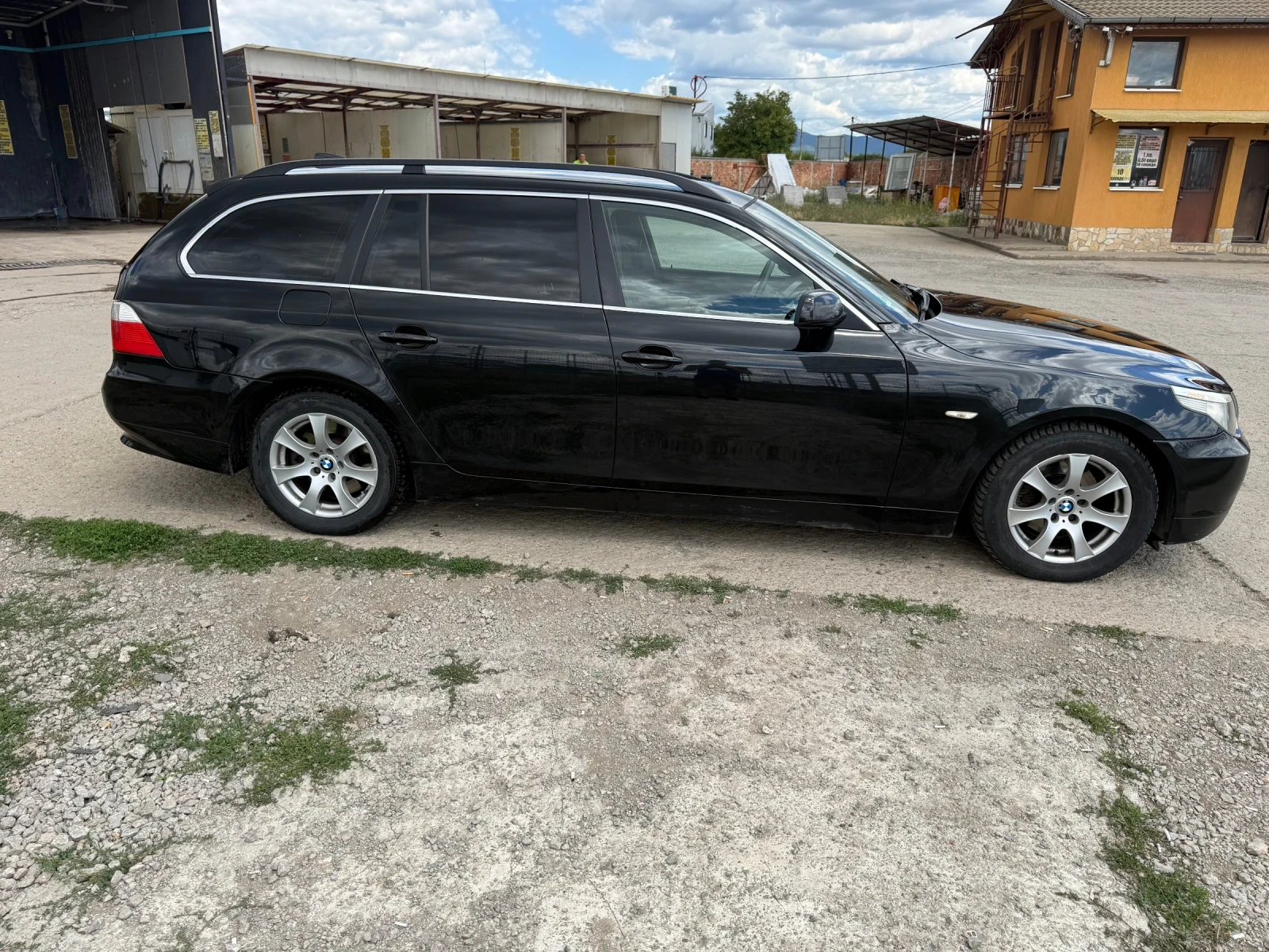 BMW 525 BMW 525, снимка 3 - Автомобили и джипове - 55451411