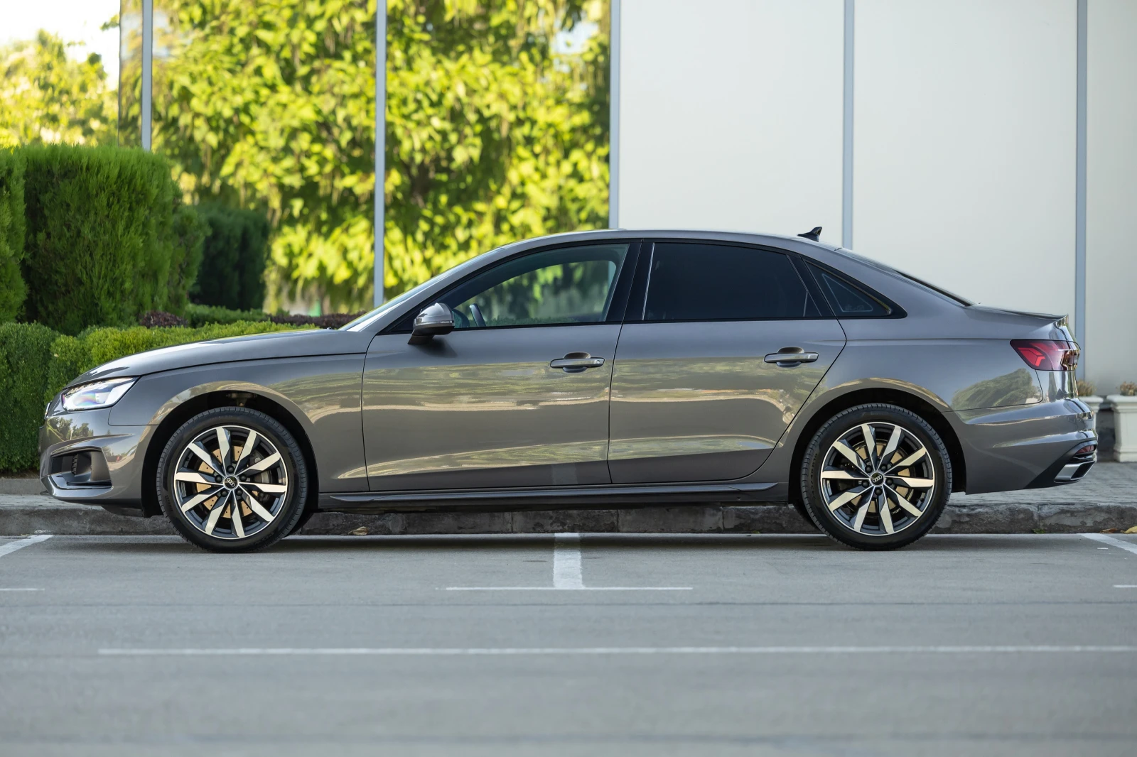 Audi A4, снимка 4 - Автомобили и джипове - 55546943