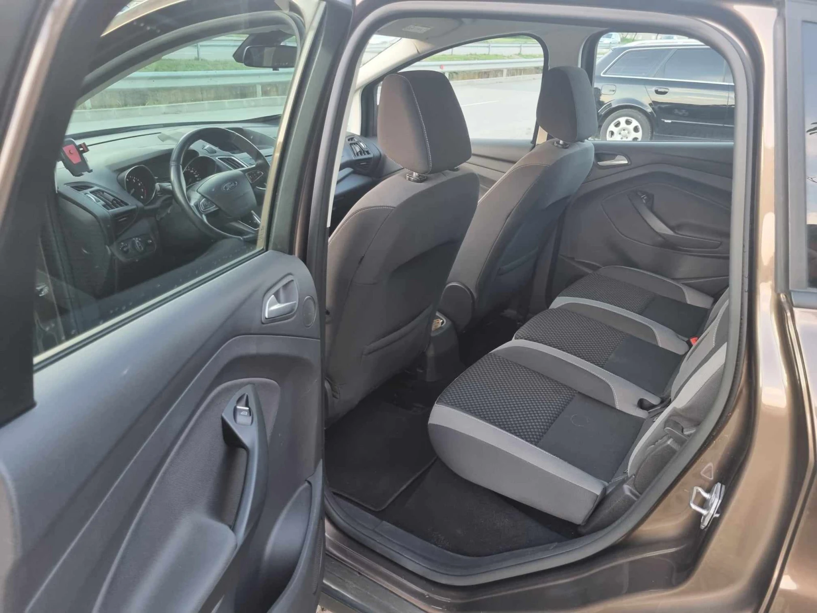 Ford C-max 1.0 EcoBoost, снимка 8 - Автомобили и джипове - 55607552