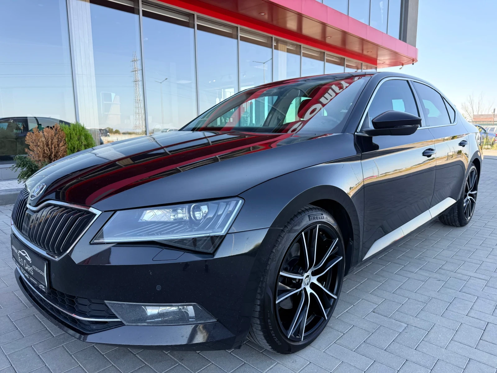 Skoda Superb 2.0 TDI 190кс FULL / KOJA / NAVI / LED/ DISTRONIC 