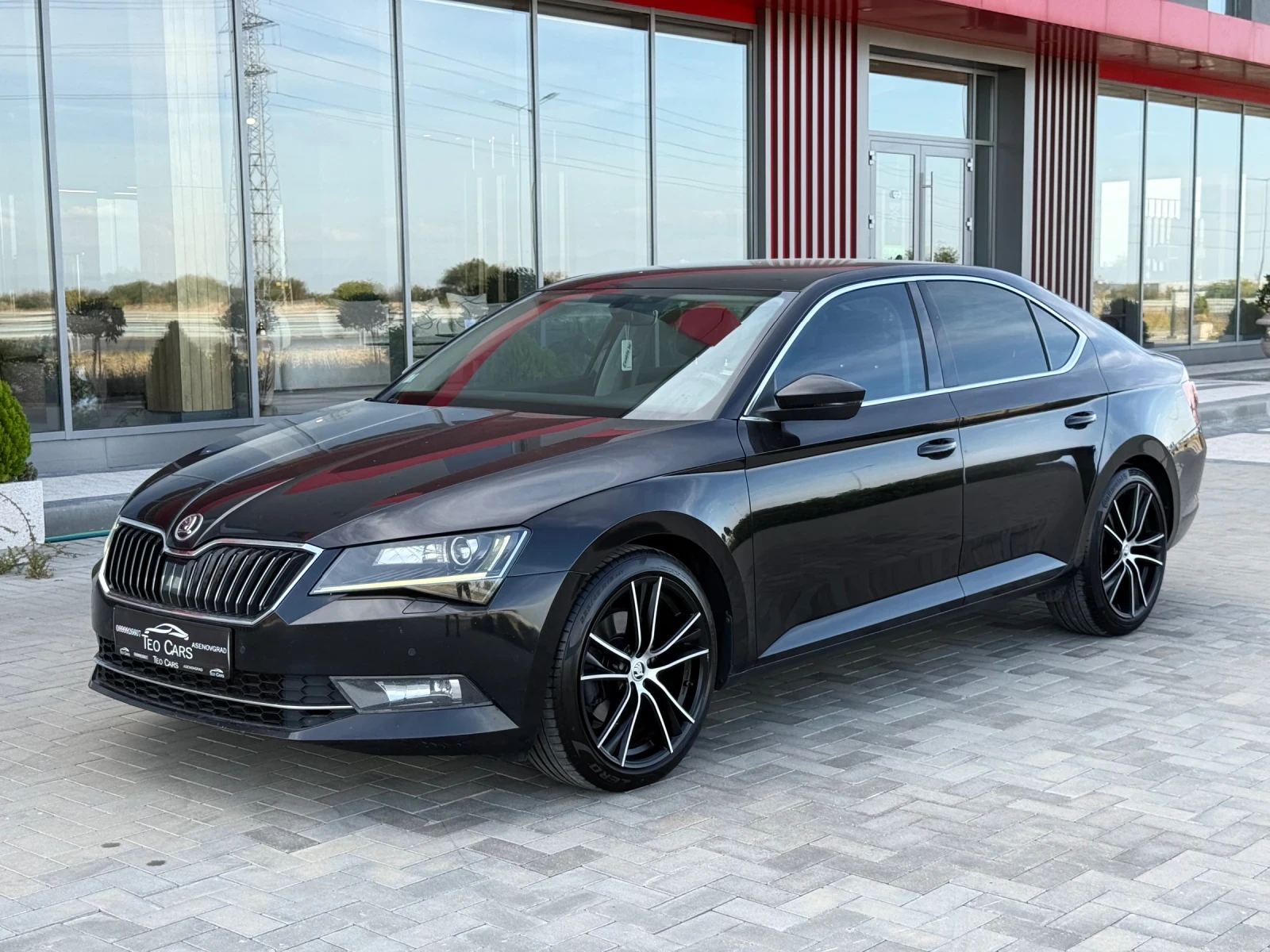 Skoda Superb 2.0 TDI 190кс FULL / KOJA / NAVI / LED/ DISTRONIC 