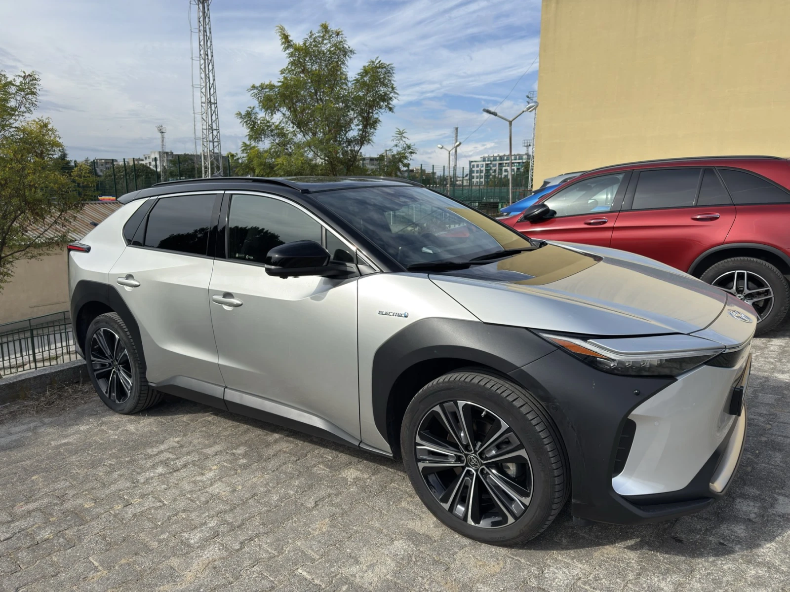 Toyota bZ4X Luxury Premium | Mobile.bg � ����������� 4