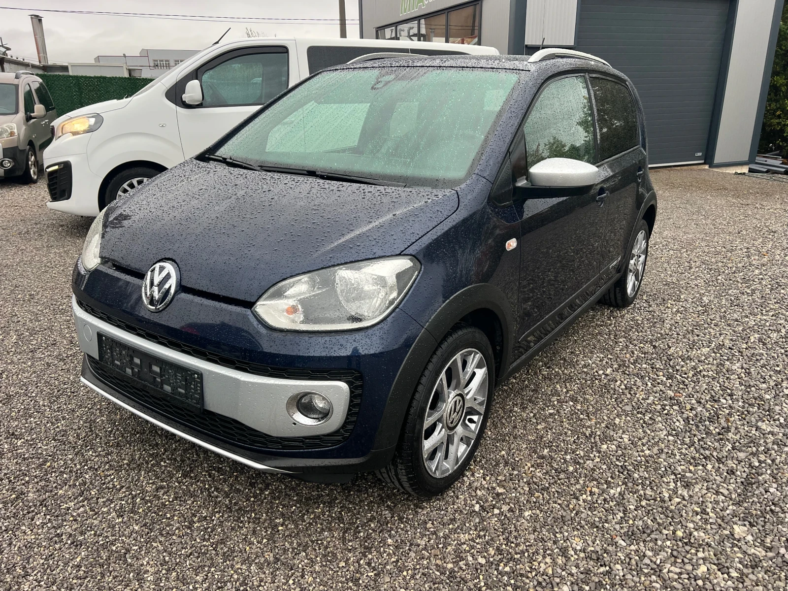 VW Up 1.0 CROSS NAVI   | Mobile.bg � ����������� 1