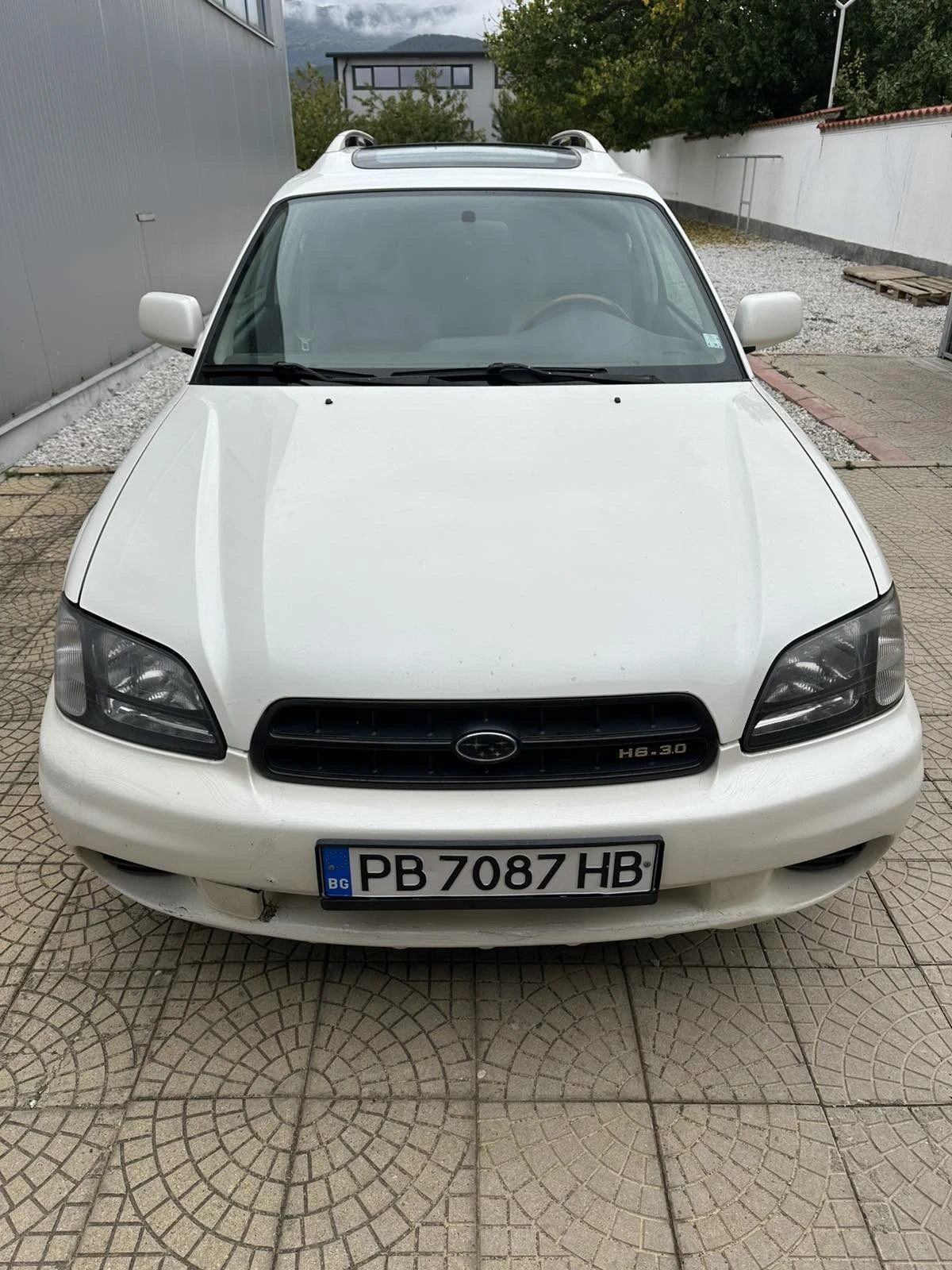 Subaru Outback 3.0 H6