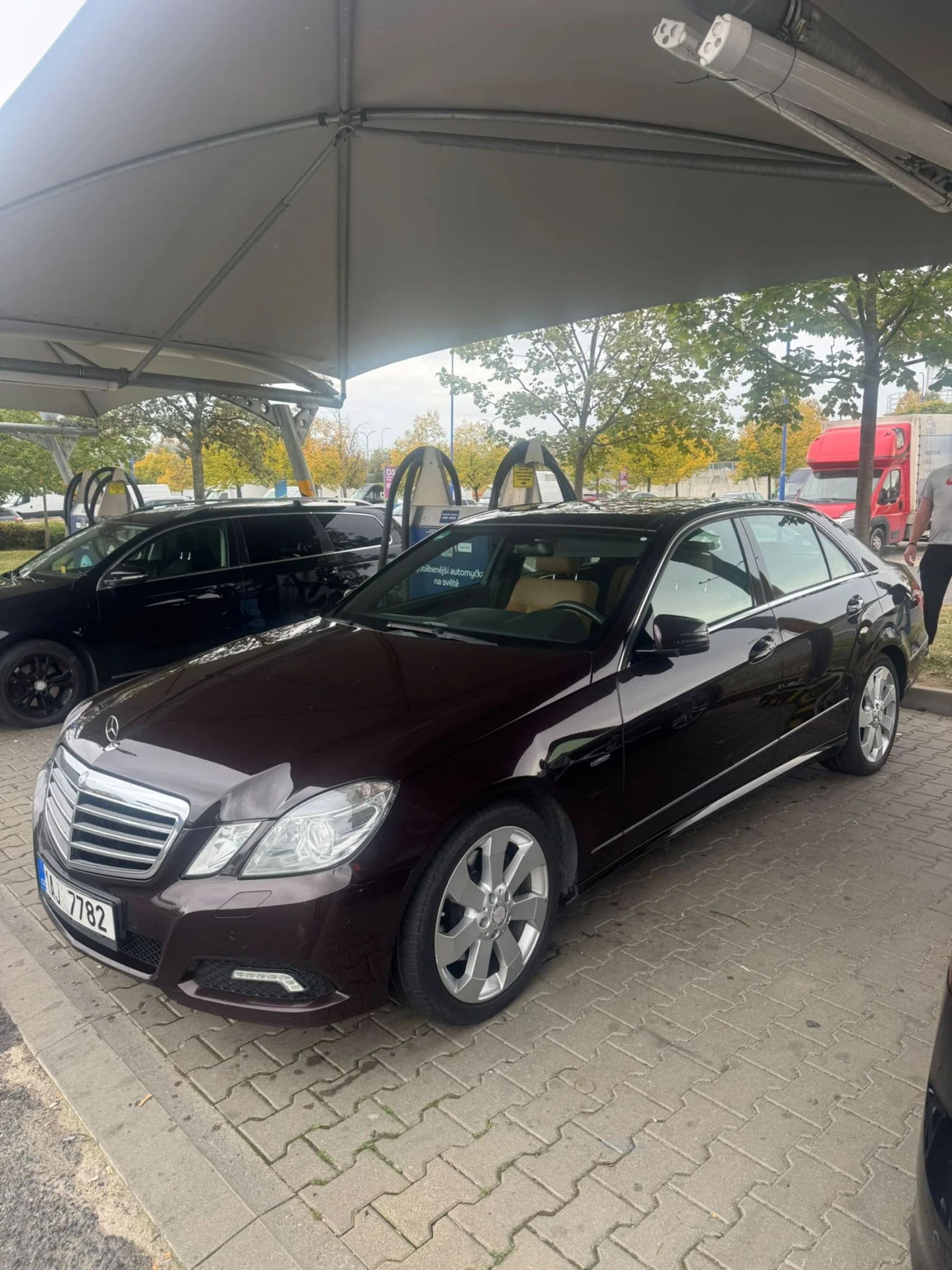 Mercedes-Benz E 350 Е-CLASS EDITION