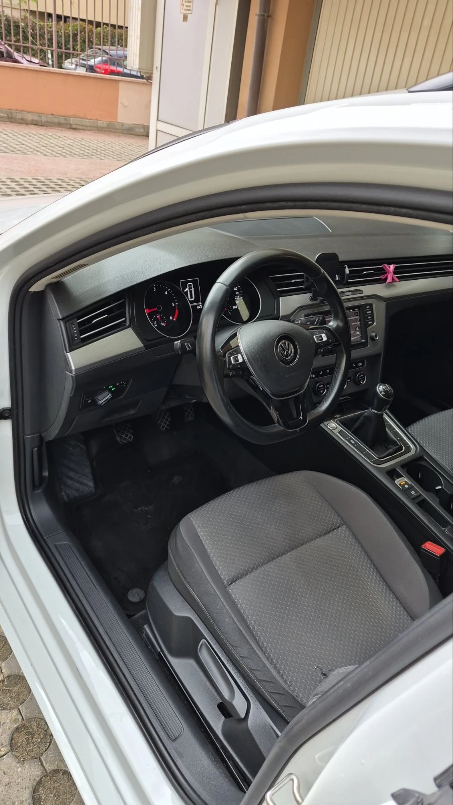 VW Passat, снимка 10 - Автомобили и джипове - 56636136