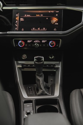 Audi Q3 Technik S-Line, снимка 10