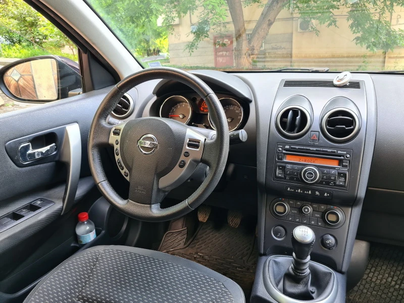 Nissan Qashqai 2.0i 16v, снимка 10 - Автомобили и джипове - 46066711