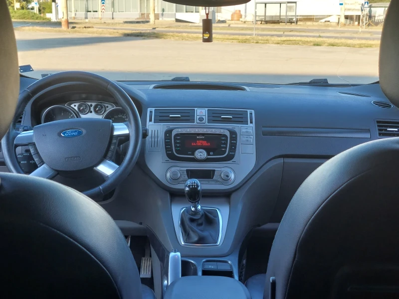 Ford Kuga 2.0 tdci, снимка 13 - Автомобили и джипове - 47286726