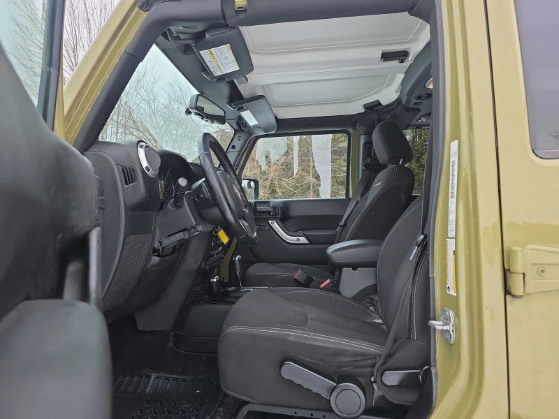 Jeep Wrangler Unlimited Sahara С РЕГИСТРАЦИЯ & АВТО КРЕДИТ , снимка 10 - Автомобили и джипове - 53597067