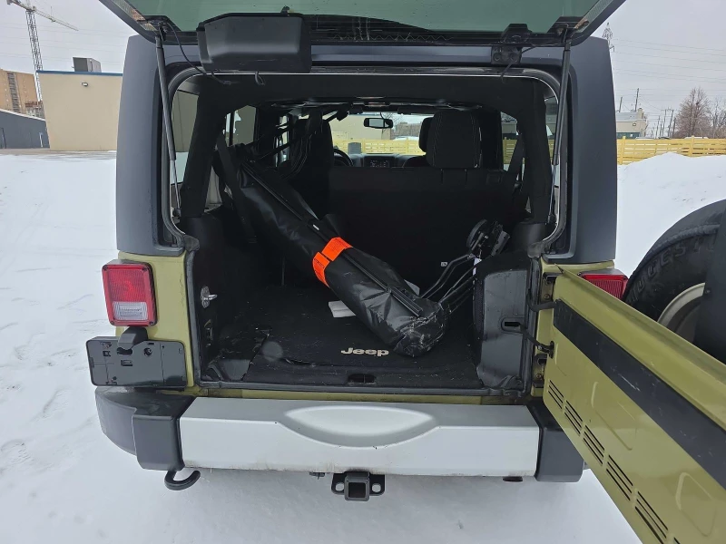 Jeep Wrangler Unlimited Sahara С РЕГИСТРАЦИЯ & АВТО КРЕДИТ , снимка 13 - Автомобили и джипове - 53597067