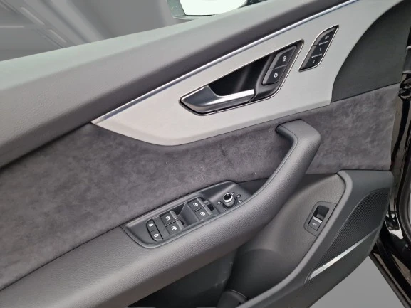Audi Q7 50 TDI Quattro = NEW= S-line/7 Seats Гаранция - изображение 5