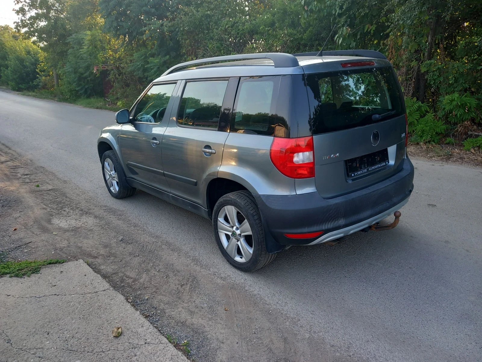 Skoda Yeti 2.0TDI 4x4 - изображение 5