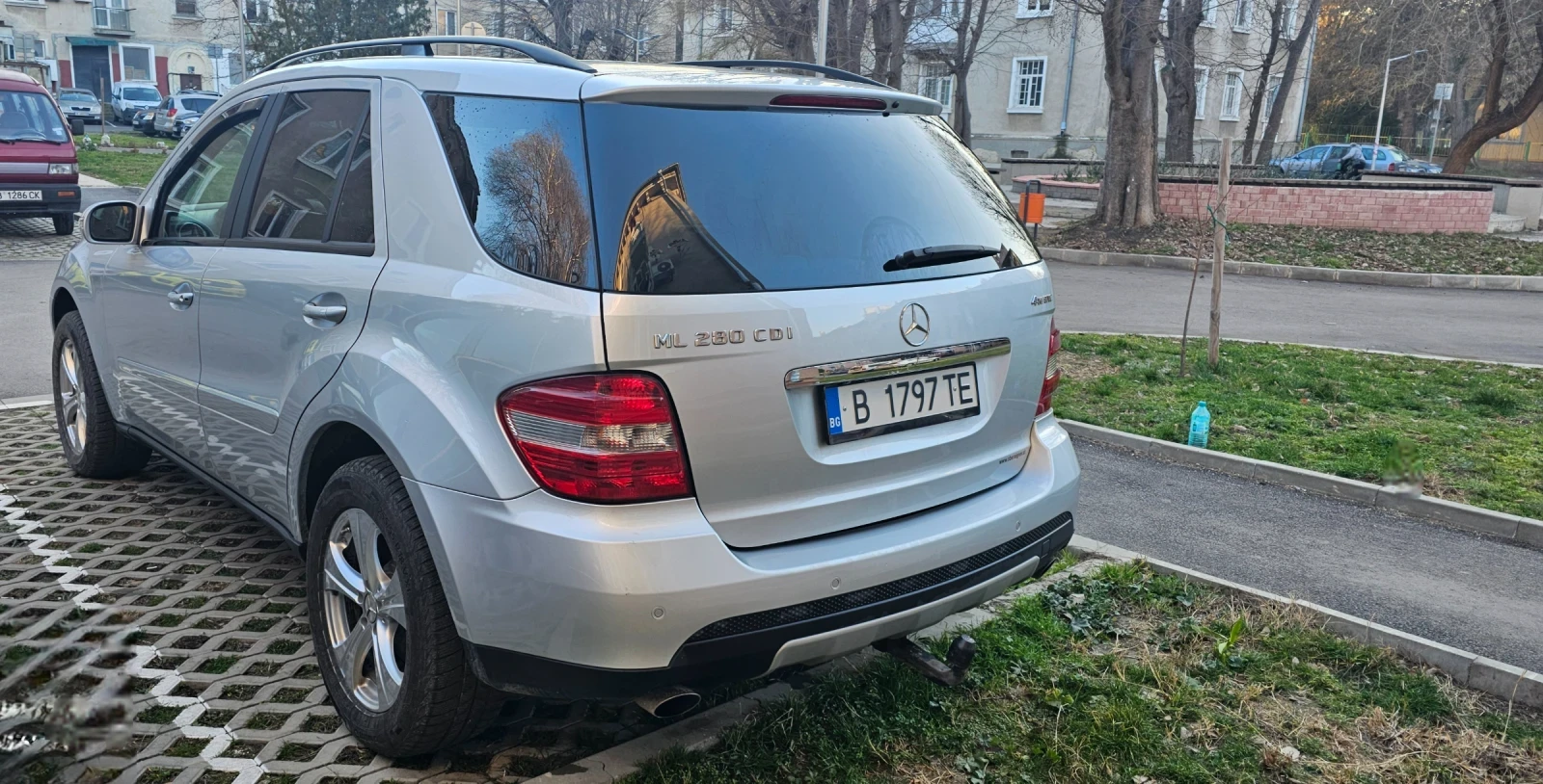 Mercedes-Benz ML 280 Harman Kardon, Камера, Реални километри, Чип. , снимка 4 - Автомобили и джипове - 53990777