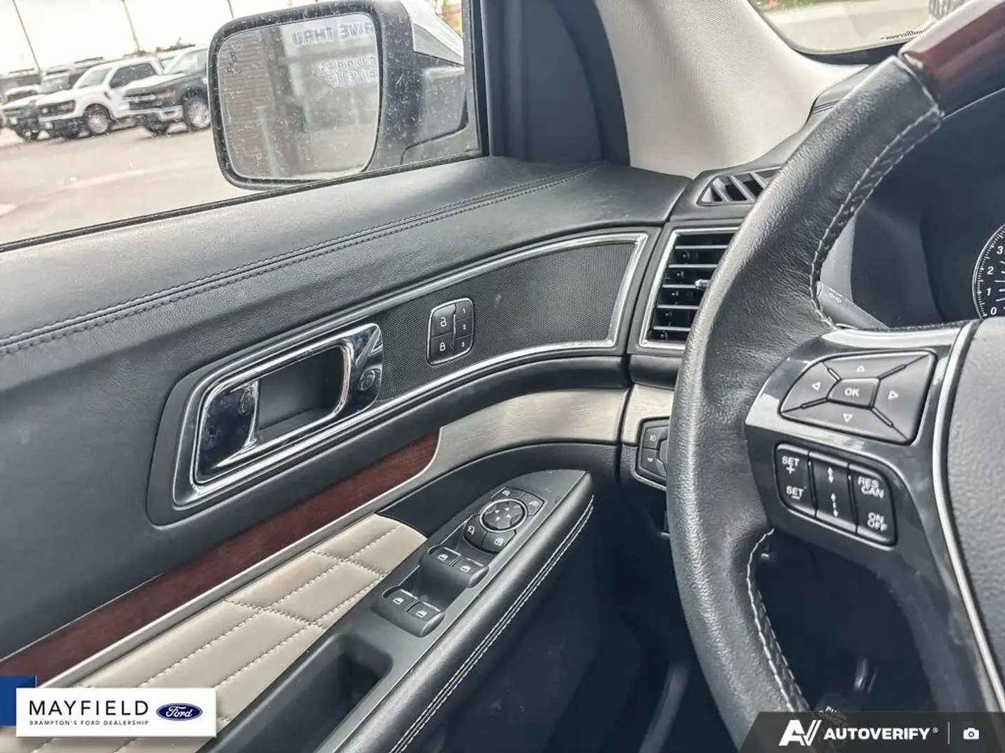 Ford Explorer CARFAX * АВТО КРЕДИТ * ПРОГНОЗНА ЦЕНА ДО БГ * , снимка 7 - Автомобили и джипове - 54626104