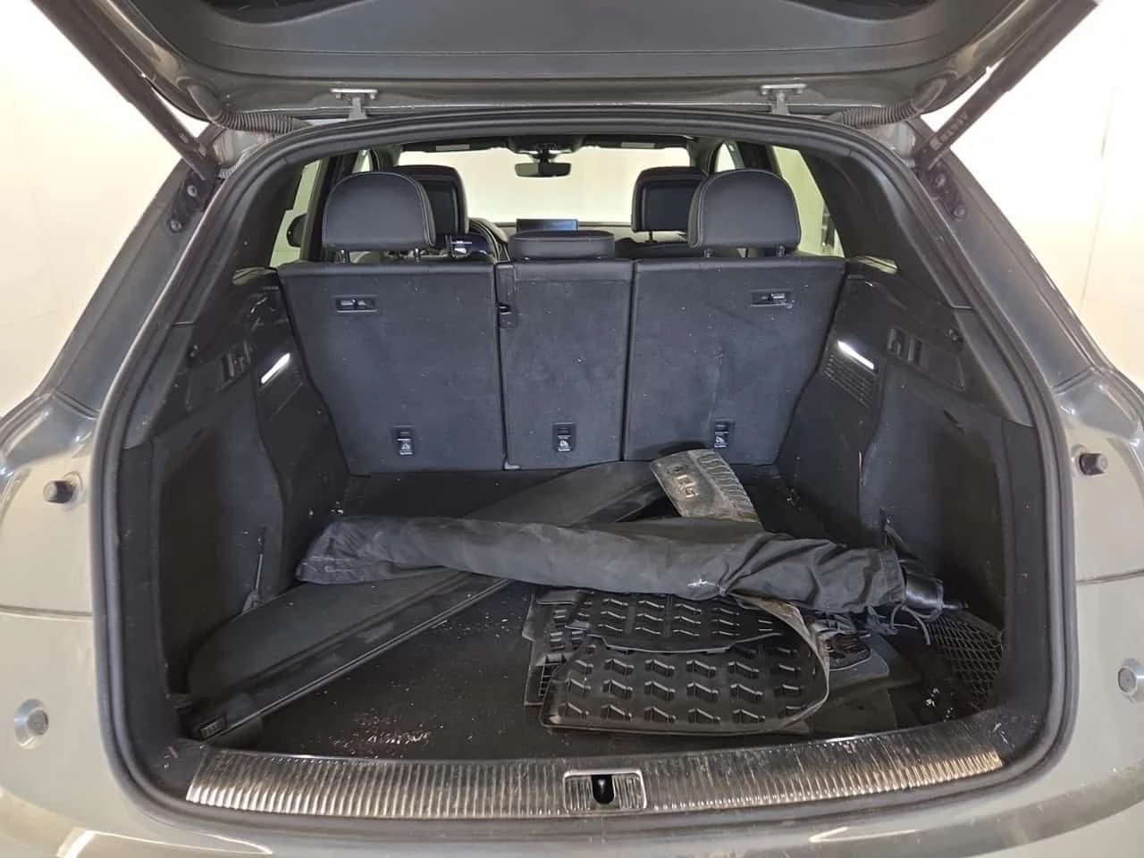 Audi Q5  | PROGRESSIV | DISTRONIC | PANO | MEMORY | , снимка 15 - Автомобили и джипове - 54678543