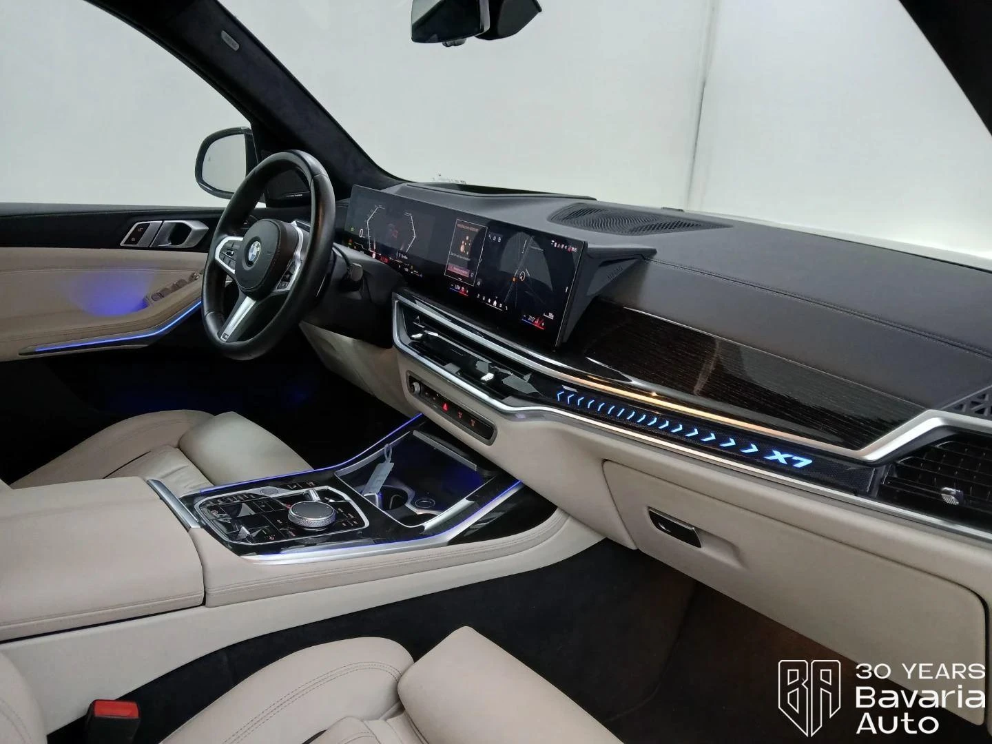 BMW X7 40d xDrive M Sport Paket Sportautomatic, снимка 7 - Автомобили и джипове - 55103298