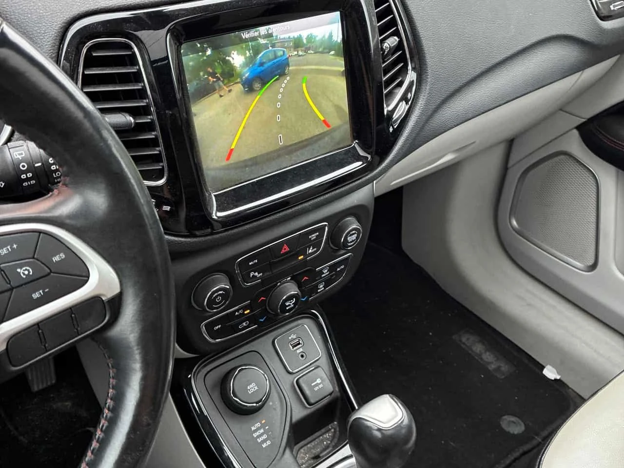 Jeep Compass LIMITED| PANO| ПОДГРЕВИ| CARFAX| , снимка 11 - Автомобили и джипове - 55275306