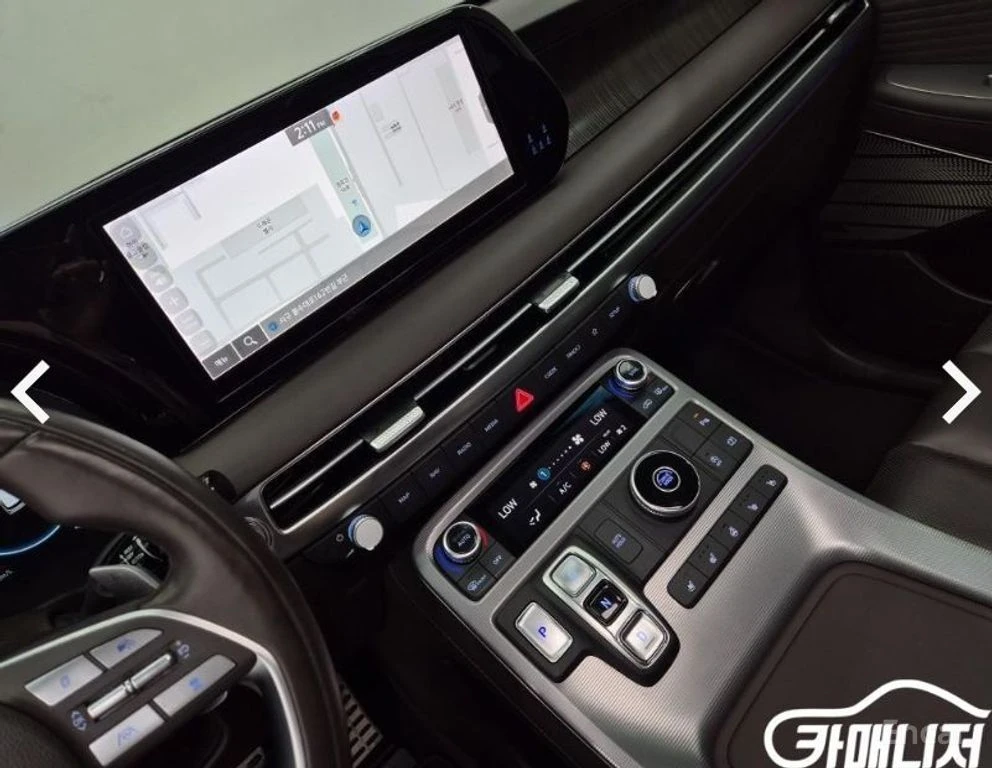 Hyundai Palisade 3.8i Calligraphy* DISTRONIC* HEAD-UP* 360* МАСАЖ* , снимка 11 - Автомобили и джипове - 55653019